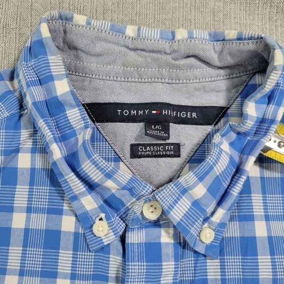 Tommy Hilfiger Mens LG Classic Fit Long Sleeve Casual Button Down EUC Preppy - Picture 8 of 12